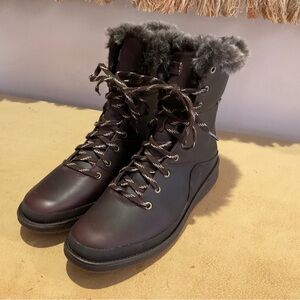 LNWOT Merrell Ezra Tremblant Leather WP Boots